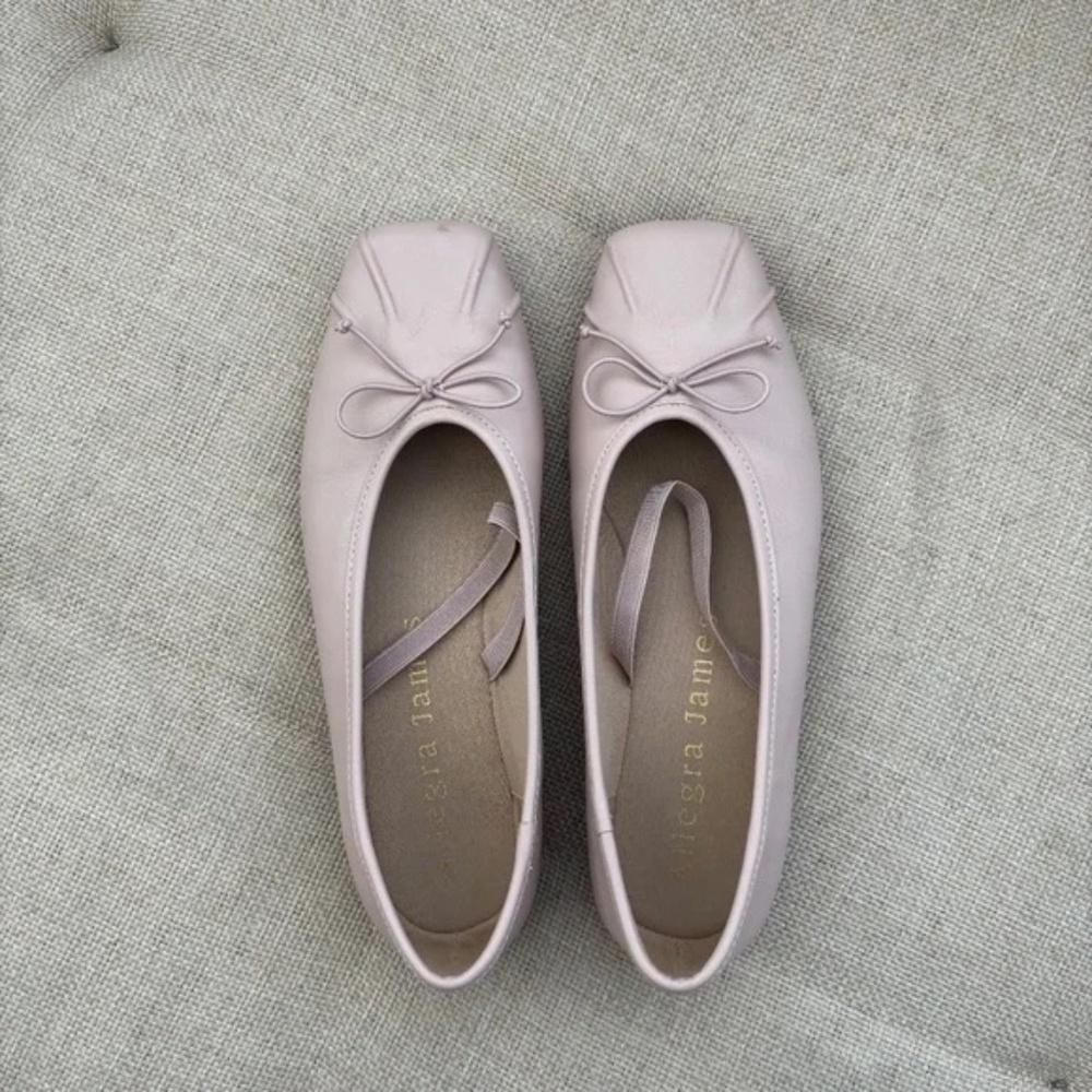 Allegra James Cosie Blush Leather Ballet Flats - Size 9